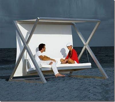 Jugar en el jardín es cosa de adultos