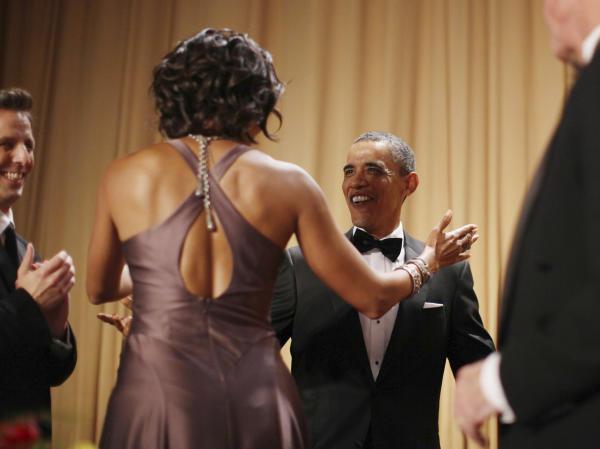 CENA DE CORRESPONSALES DE LA CASA BLANCA: El nuevo look de Michelle Obama