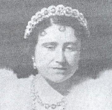 LAS JOYAS DE LA BODA REAL DE CATHERINE DE MANCHESTER