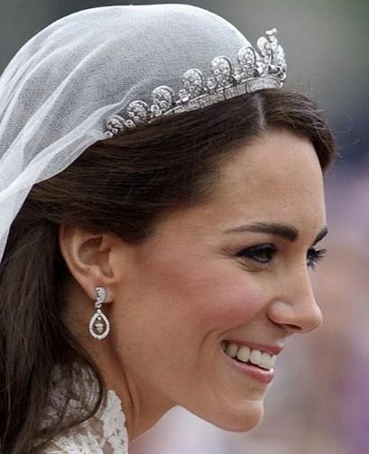 LAS JOYAS DE LA BODA REAL DE CATHERINE DE MANCHESTER