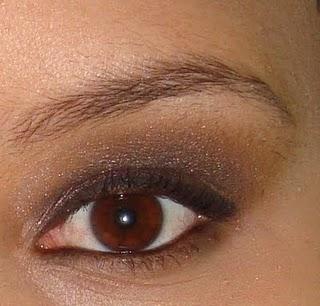 Smokey eyes en tonos marrones.