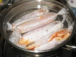 Pechugas de pollo rellenas de morcilla y pimientos del cristal