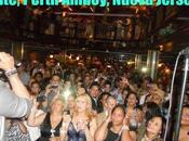 Elvis despega gira espectácular