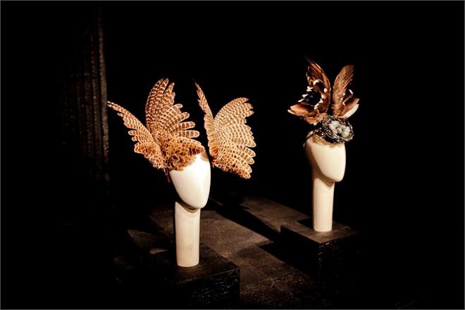 GOD SAVES ALEXANDER McQUEEN - SAVAGE BEAUTY -