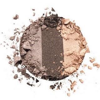 Stila presenta su colección Spring 2011 Stila presenta su colección Spring 2011