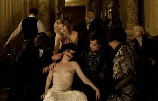 Cannes 2011:  'L'Apollonide' convierte La Croisette en el Barrio Rojo