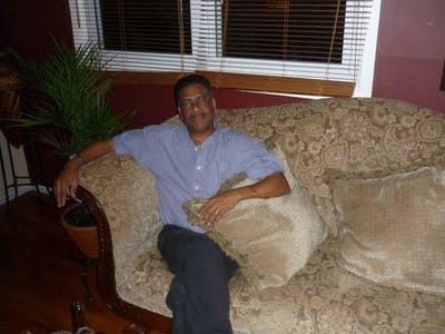 EL LOCUTOR FRANK BURGOS