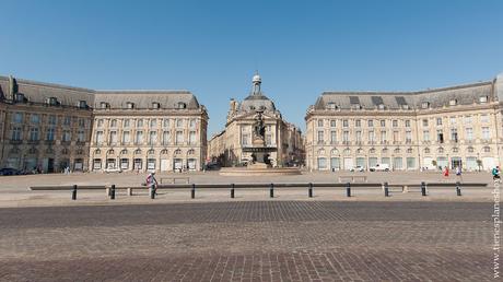 Viaje a Burdeos turismo plaza de la bolsa Bordeaux