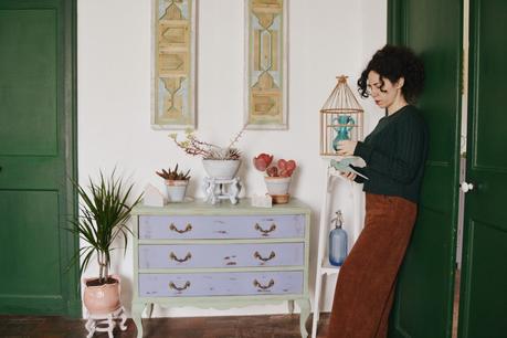 CÓMO RENOVAR UNA VIEJA CÓMODA - TÉCNICA SHABBY CHIC CON PINTURAS FLEUR CÓMO RENOVAR UNA VIEJA CÓMODA - TÉCNICA SHABBY CHIC CON PINTURAS FLEUR