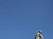 monumento desmemoria Catalunya Plural