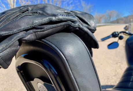 Y tú te compras una más gorda Y tú te compras una más gorda