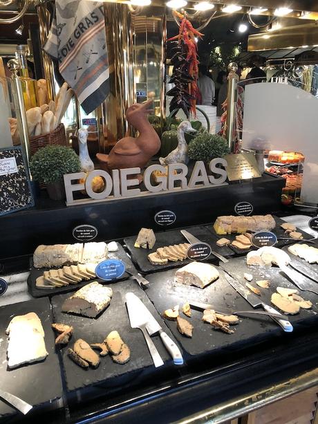 Les Grands Buffets, una experiencia gastronómica de lujo en forma de buffet libre les grands buffets foie