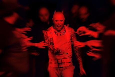 Keith Flint de The Prodigy se ahorcó