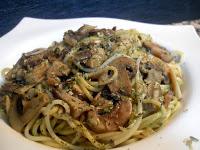 Espaguetis con setas frescas Espaguetis con setas frescas