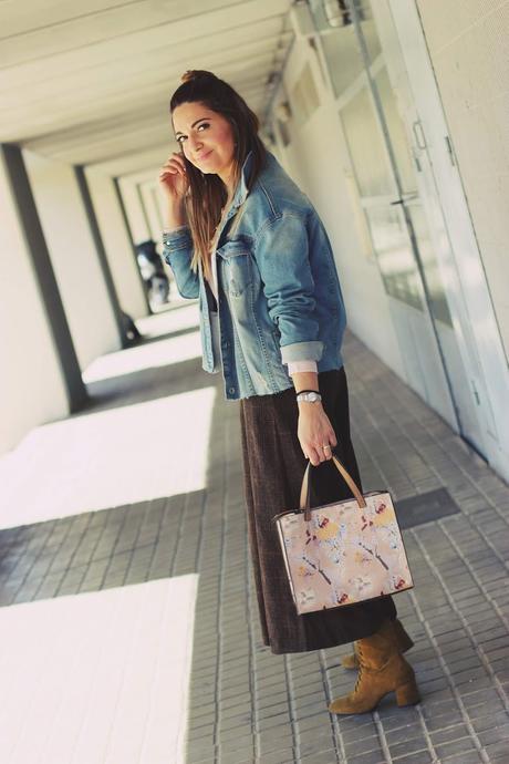 Top con mangas abullonadas Top con mangas abullonadas