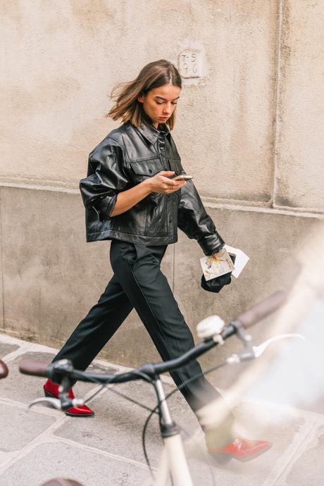 Street Style at Paris Fashion Week Spring Summer 2019 by Collage Vintage