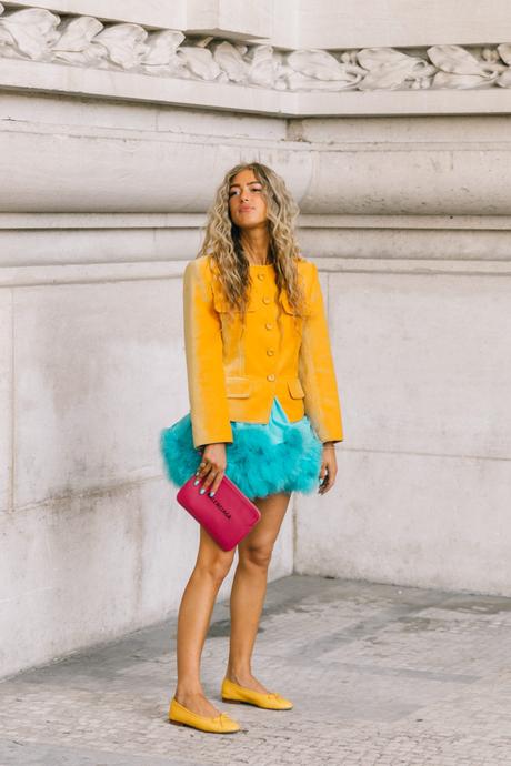 Street Style at Paris Fashion Week Spring Summer 2019 by Collage Vintage