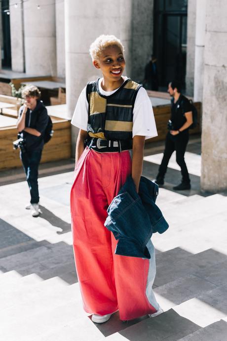Street Style at Paris Fashion Week Spring Summer 2019 by Collage Vintage