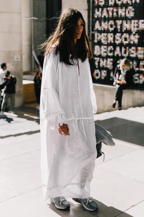 Street Style at Paris Fashion Week Spring Summer 2019 by Collage Vintage