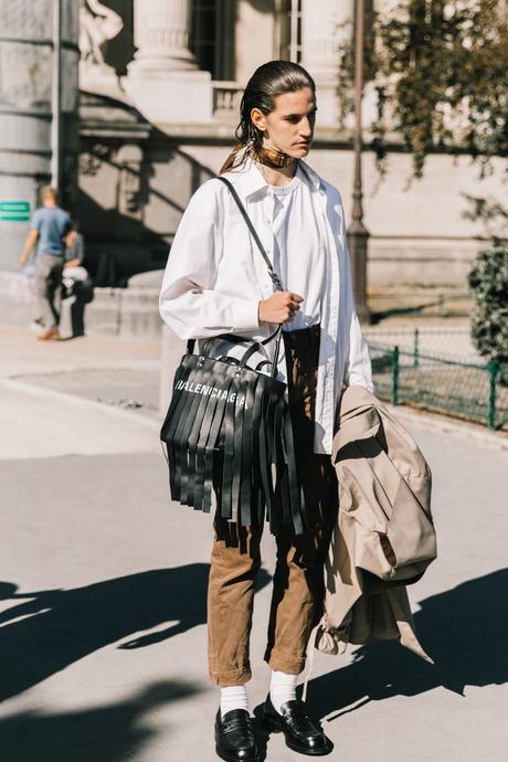 Street Style at Paris Fashion Week Spring Summer 2019 by Collage Vintage
