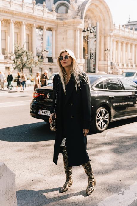 Street Style at Paris Fashion Week Spring Summer 2019 by Collage Vintage