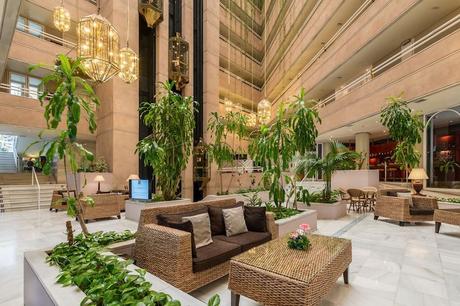 ▷ 8 mejores lugares para alojarse en Granada, España hotel_granada_center ▷ 8 mejores lugares para alojarse en Granada, España