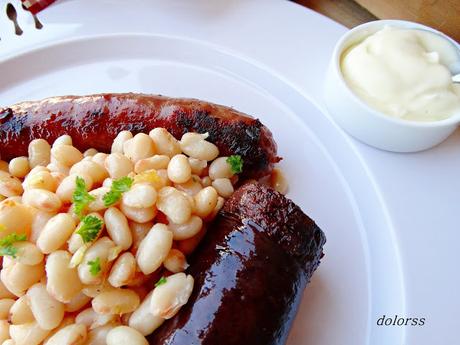 Blanco y negro con alubias