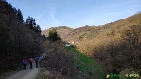 Llegando a Tuña desde Brañasín