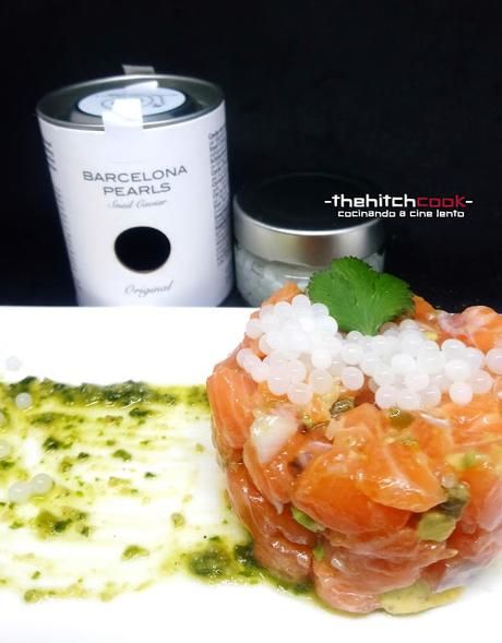 TARTAR DE SALMÓN CON CAVIAR DE CARACOL