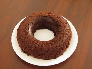 BIZCOCHO DE CHOCOLATE AL MICROONDAS