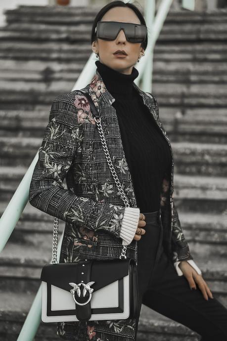 ACCESORIOS QUE TRANSFORMAN LOOKS ACCESORIOS QUE TRANSFORMAN LOOKS