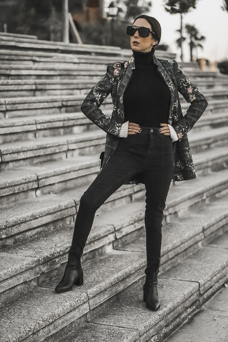 ACCESORIOS QUE TRANSFORMAN LOOKS ACCESORIOS QUE TRANSFORMAN LOOKS