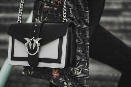 ACCESORIOS QUE TRANSFORMAN LOOKS bolso bicolor pinko