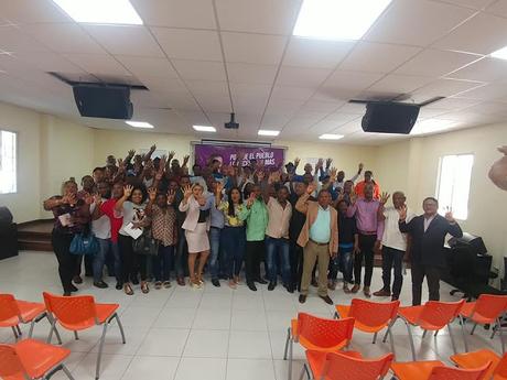 Alcaldes, directores, regidores y vocales de Bahoruco piden 4 años más a Danilo Medina.