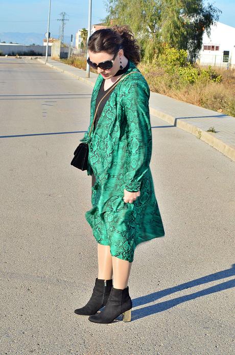 Llevar un vestido como kimono Llevar un vestido como kimono