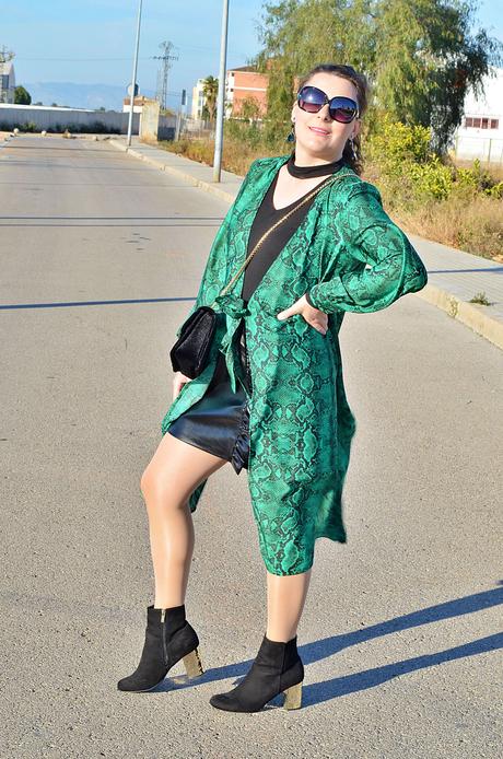 Llevar un vestido como kimono Llevar un vestido como kimono