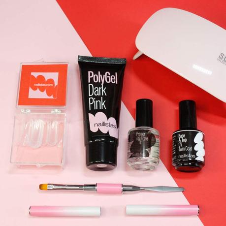 kit de polygel con lámpara