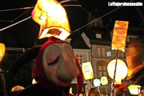 El Fasnacht de Basilea | Flautín en mano, linterna en la cabeza: esto es el Morgestraich