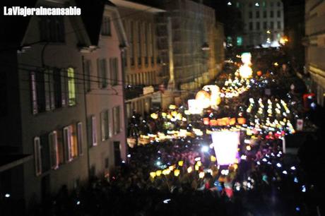 El Fasnacht de Basilea | Flautín en mano, linterna en la cabeza: esto es el Morgestraich