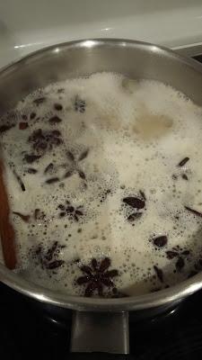 Bebida de avena con las castañas pilongas, el anís estrellado  y la canela