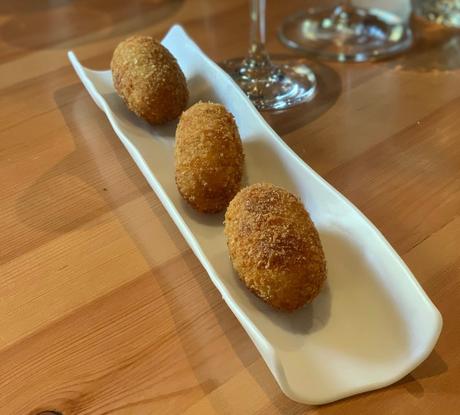 Mediamanga, casi dos años dando de comer. Y muy bien. Mediamanga