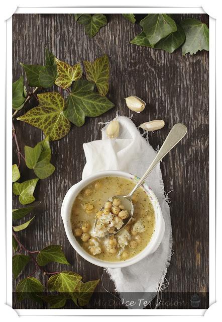 Garbanzos con Bacalao Garbanzos con Bacalao