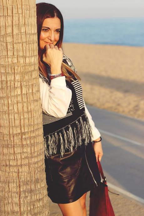 Como combinar una falda mini con cremallera Como combinar una falda mini con cremallera