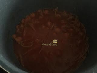 ESPAGUETIS CON TOMATE Y SALCHICHAS EN OLLA GM