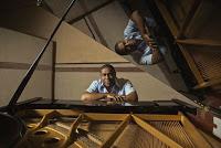 Osmany Paredes & Menduvia