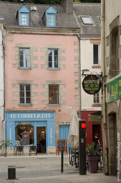 Quimper viaje en coche a Bretaña que visitar