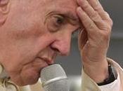 "dios dinero" crea sociedades inhumanas injustas, afirma Papa.