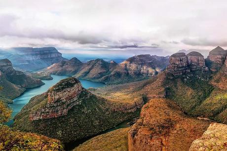 ▷ 17 lugares increíbles para visitar en Sudáfrica (¡el mejor!) Blyde-River-Canyon-and-Panorama-Route-one-of-the-best-places-to-see-in-South-Africa.jpg.optimal ▷ 17 lugares increíbles para visitar en Sudáfrica (¡el mejor!)