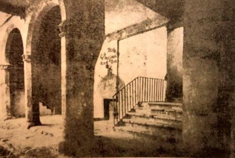 Los arcos conservados de la Casa de las Aldabas