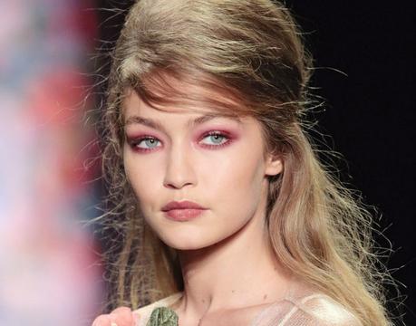 Las Mejores Tendencias de Maquillaje que Necesitas para esta Primavera